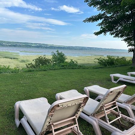 Motel Deblois Sainte-Anne-de-Beaupré Екстериор снимка