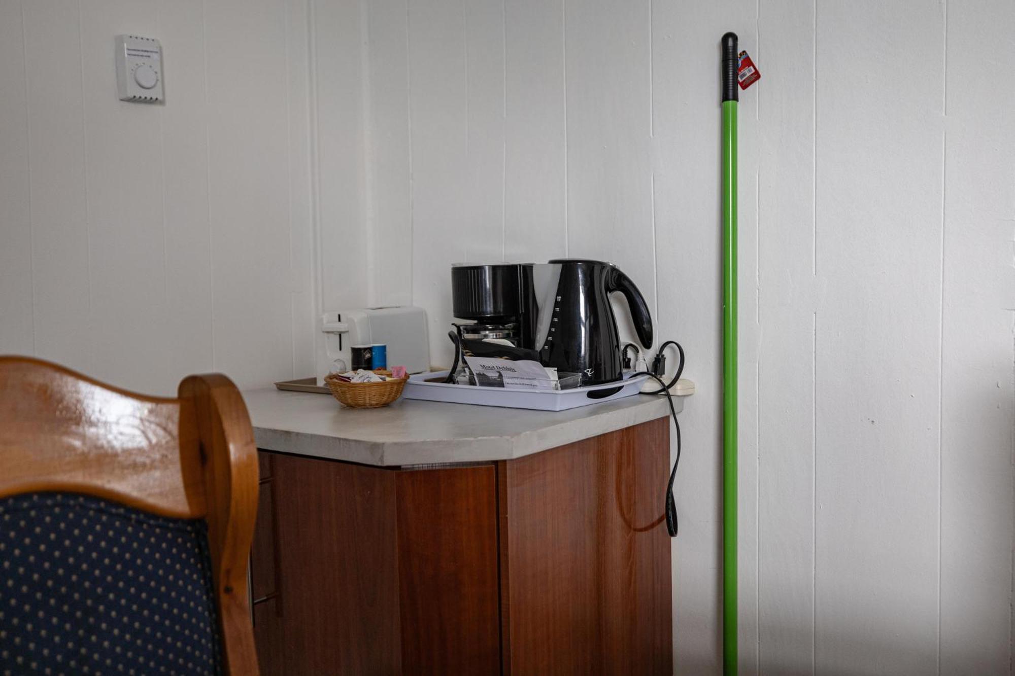 Motel Deblois Sainte-Anne-de-Beaupré Екстериор снимка