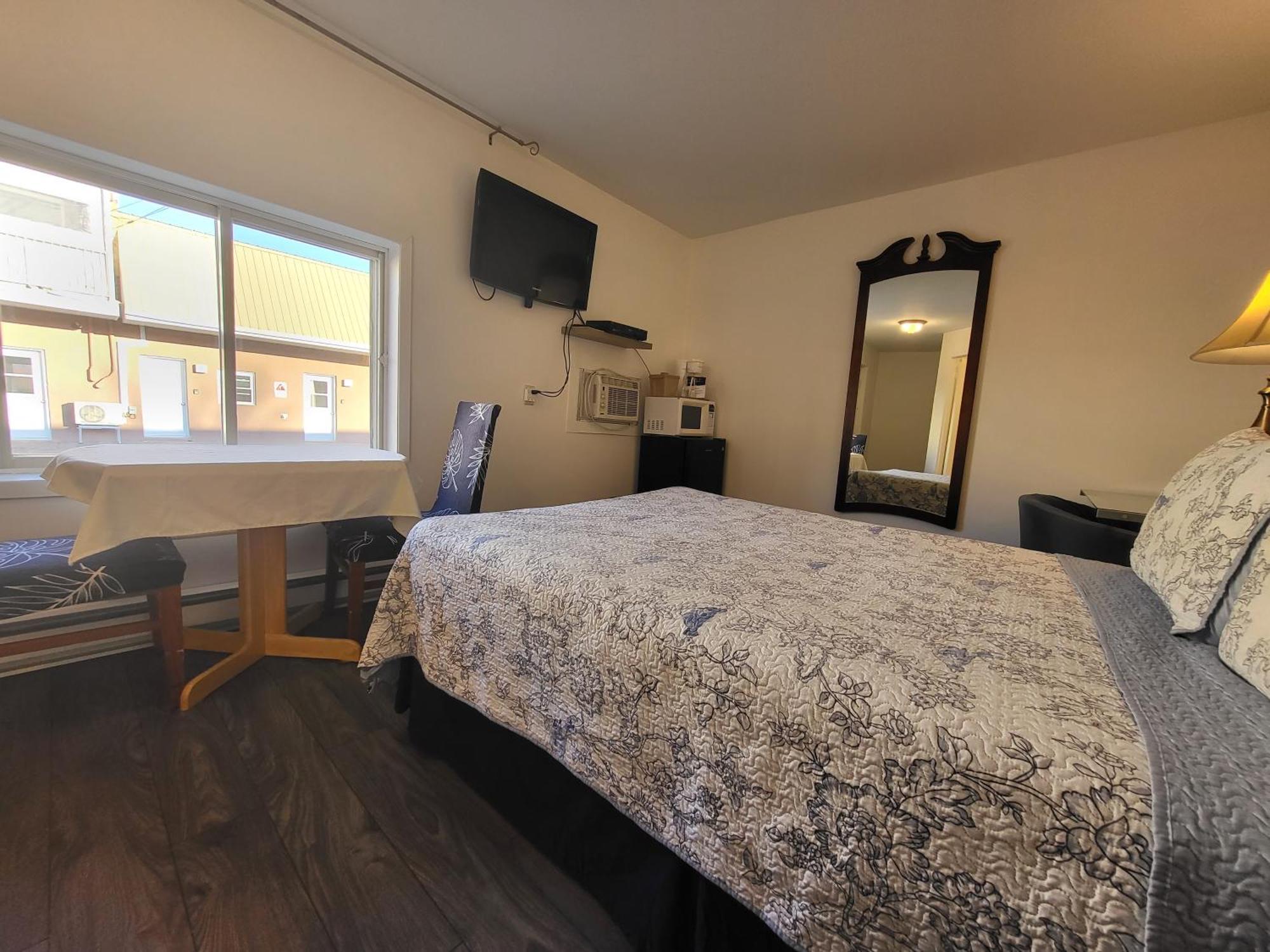 Motel Deblois Sainte-Anne-de-Beaupré Стая снимка
