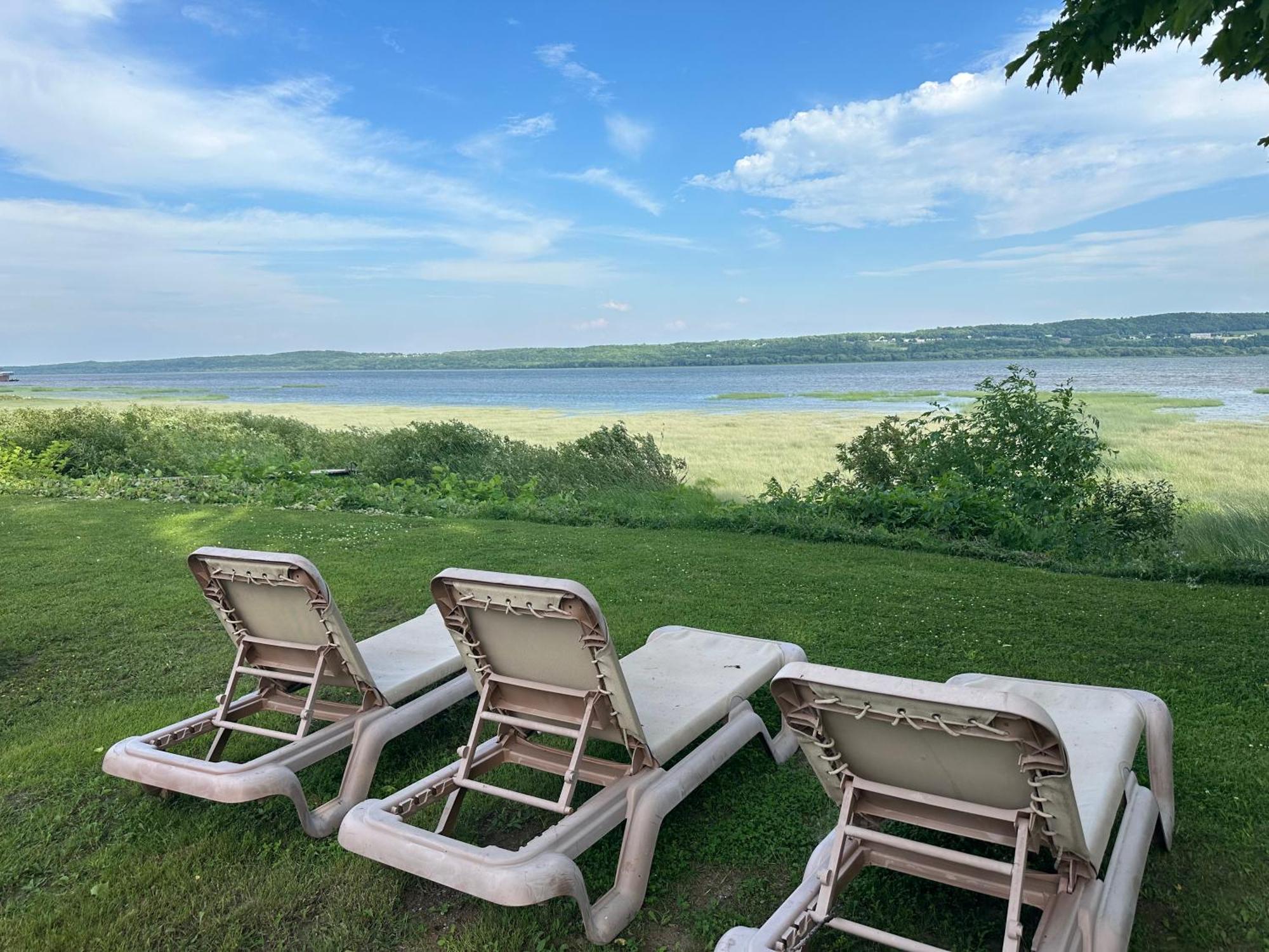 Motel Deblois Sainte-Anne-de-Beaupré Екстериор снимка